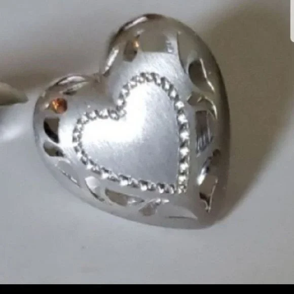 🩶 Vintage Beau B Heart Stud Earrings .925 Sterling Silver Beaucraft NWOT - Picture 6 of 7